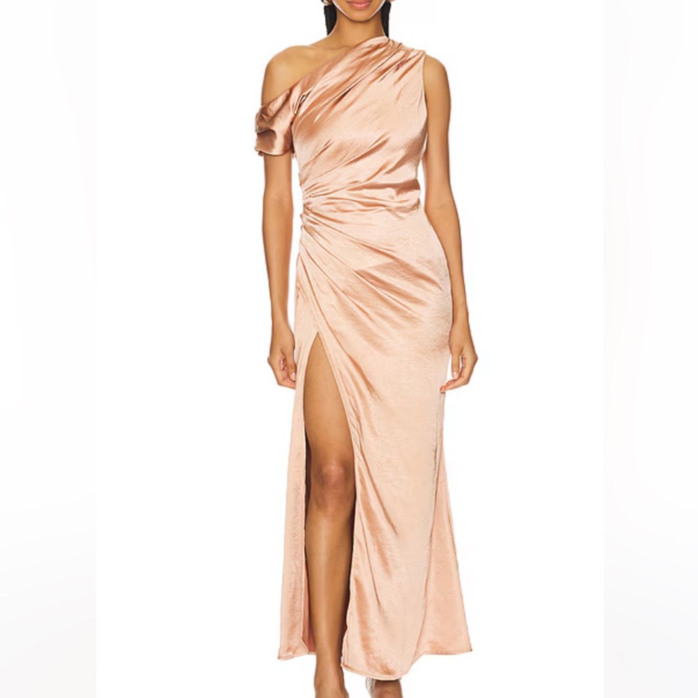 NEW NWT Elliatt Retreat Dress